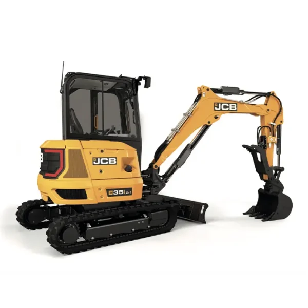 Lưỡi ủi thép kiên cố phía trước không chỉ tạo bệ đỡ mà còn biến máy xúc đào mini JCB E35Z thành cỗ máy san lấp tiện lợi. Thợ vận hành có thể tự mình gạt phẳng xà bần và lấp mương sau khi hoàn tất đặt ống.