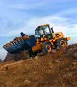 Thiết kế cabin JCB 422ZX hướng tới sự an toàn, không gian rộng rãi và tầm nhìn tối ưu, giúp người vận hành thoải mái làm việc liên tục.