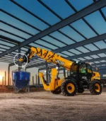 Chốt khóa cơ khí tích hợp trên miệng móc cẩu ngăn chặn hoàn toàn nguy cơ tuột dây cáp hoặc xích treo khi nâng hạ hàng hóa tầm cao. Trang bị an toàn chủ động này giúp bảo vệ nghiêm ngặt đội ngũ nhân sự làm việc phía dưới khu vực công trường.